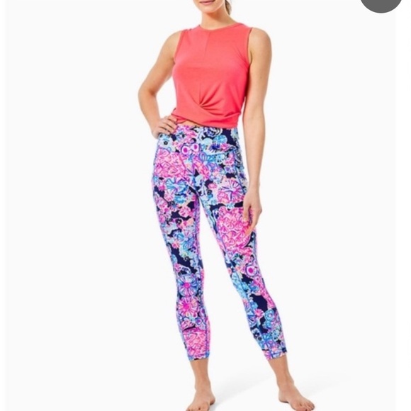 NWT Lilly Pulitzer leggings turtle amazement pink Blue XXS - Picture 2 of 10